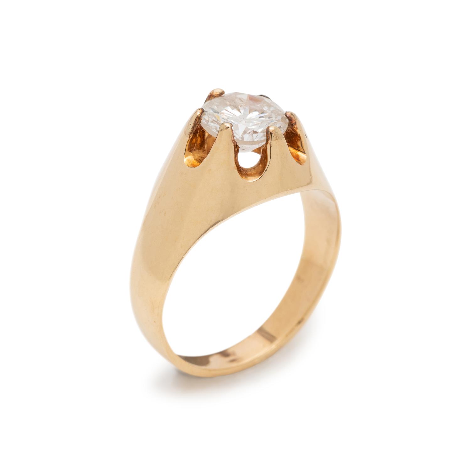 YELLOW GOLD AND CLARITY ENHANCED DIAMOND RING