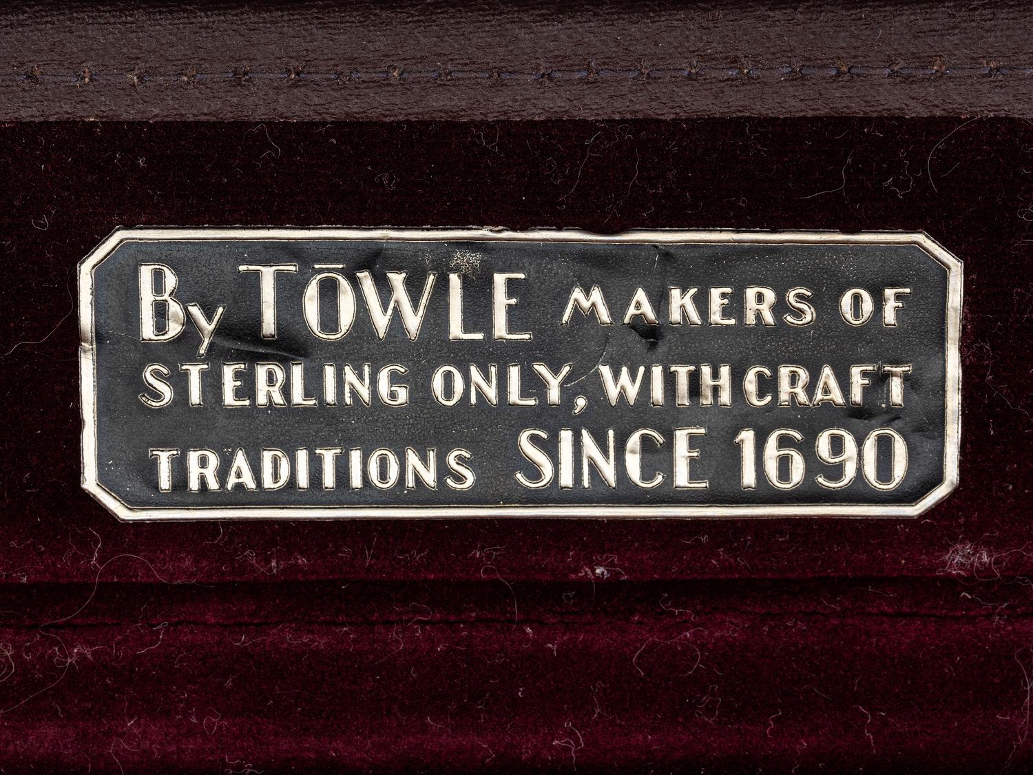 A Reed & Barton Silver Flatware Service