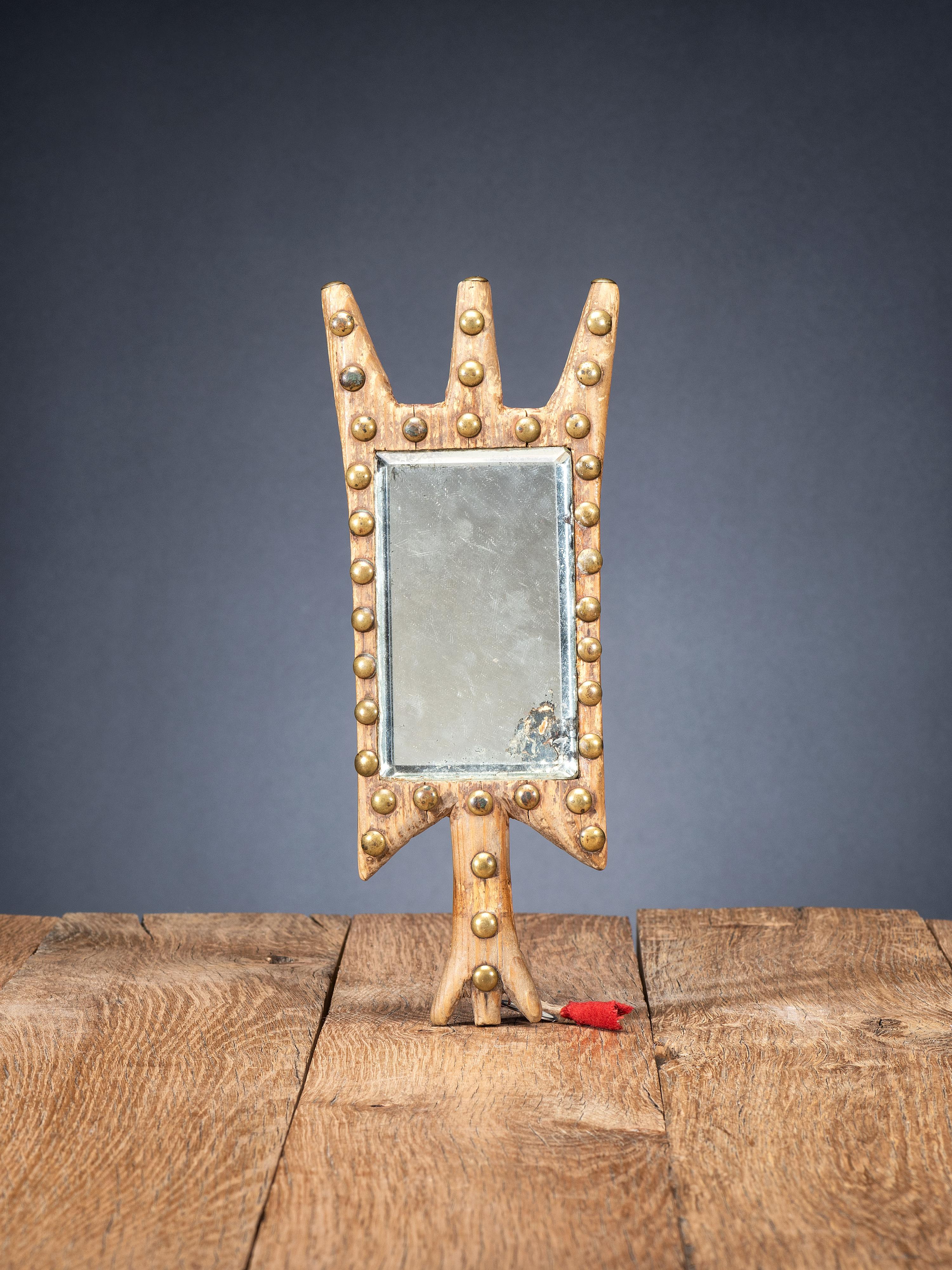 Apsáalooke [Crow] Tacked Wood Mirror Board