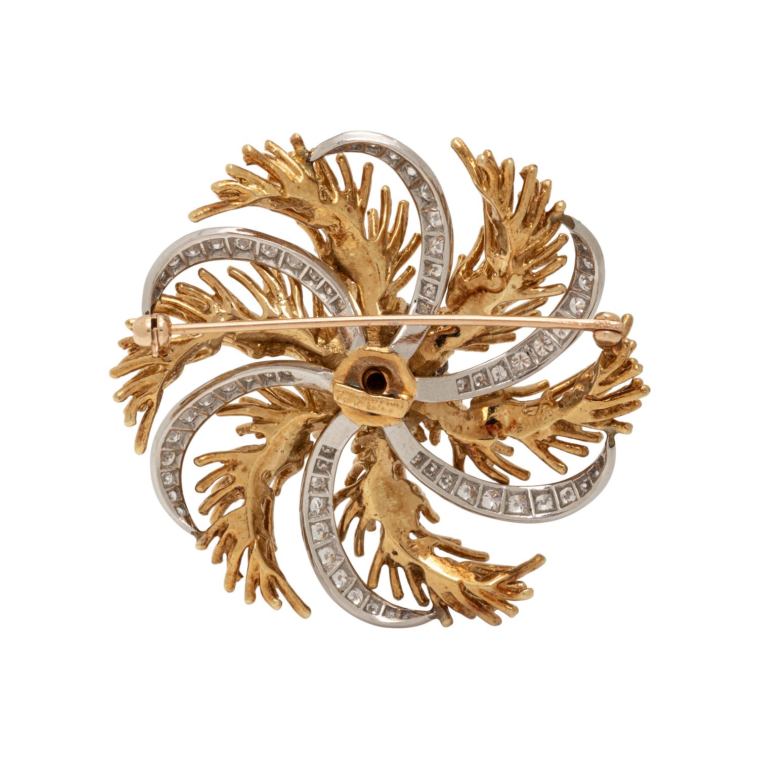 BICOLOR GOLD AND DIAMOND BROOCH