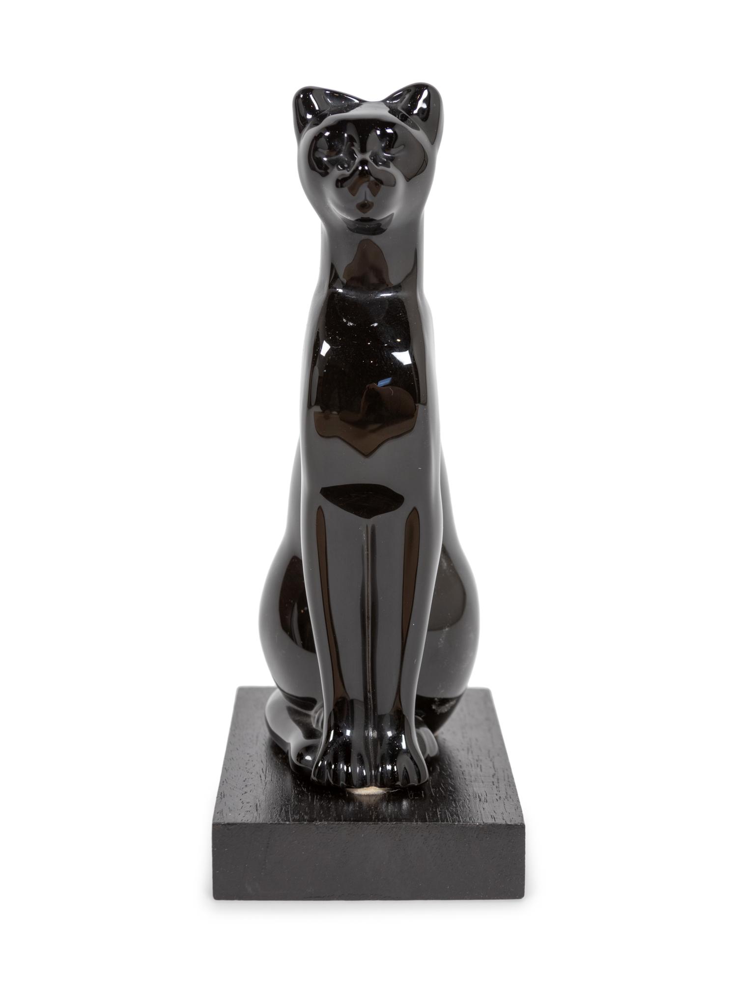 A Baccarat Black Cat Figure