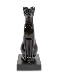 A Baccarat Black Cat Figure