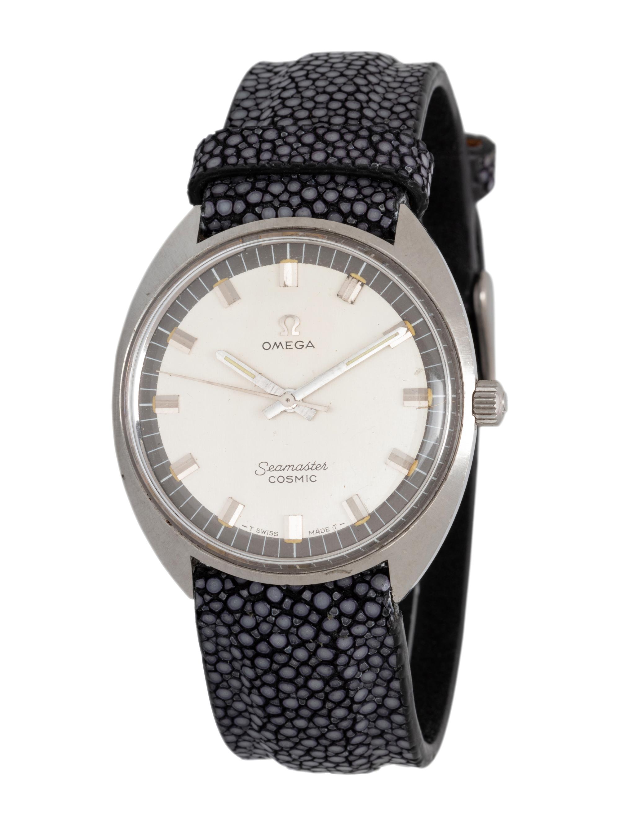 OMEGA, STAINLESS STEEL 'SEAMASTER COSMIC' WRISTWATCH