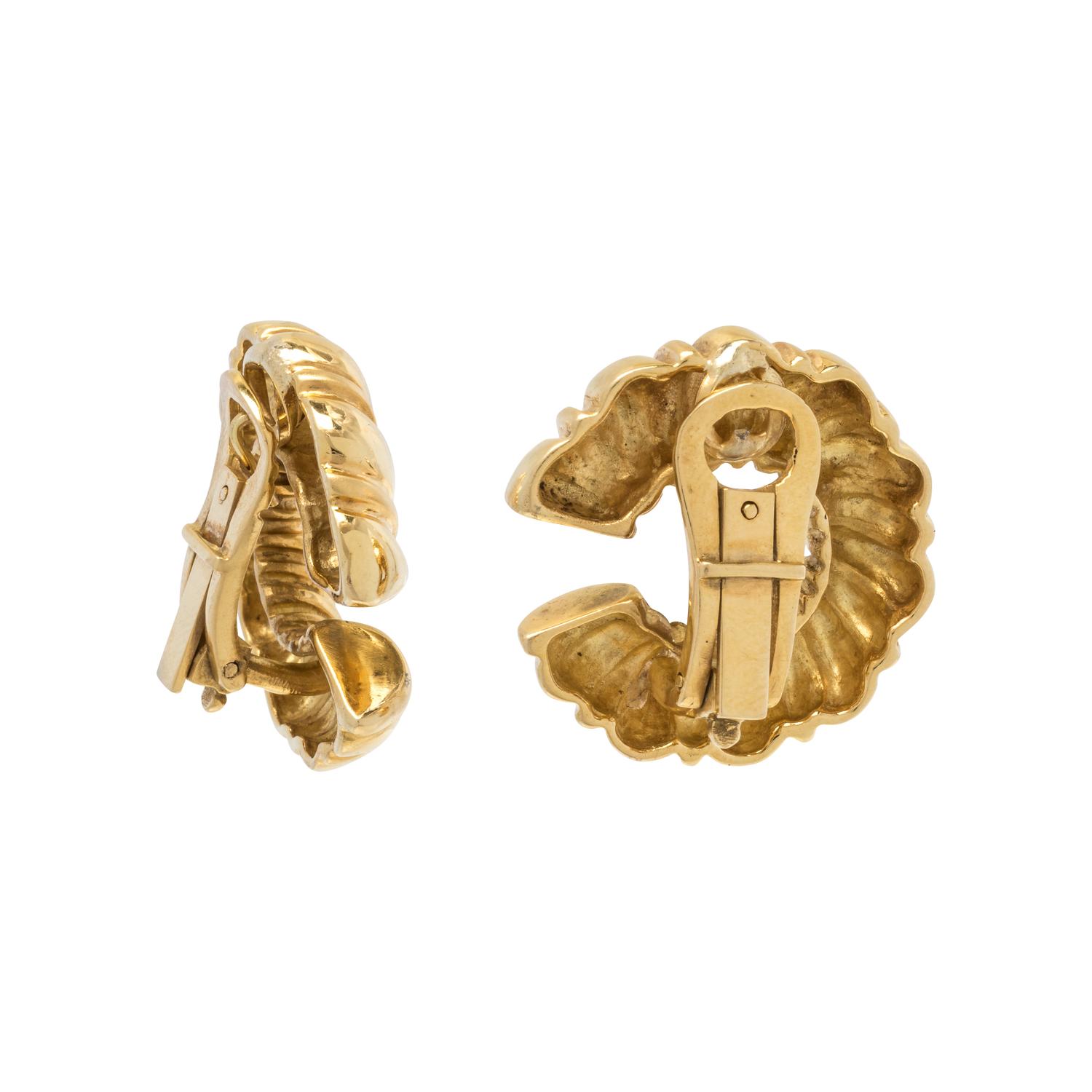 GREEK, YELLOW GOLD EARCLIPS
