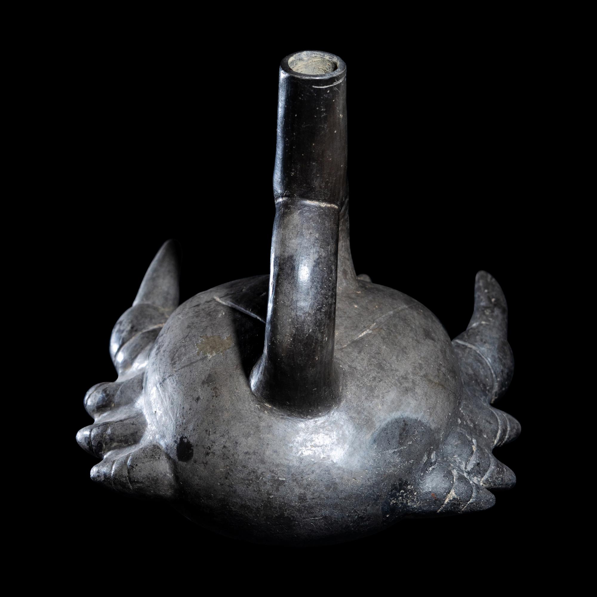 A Chimu Crab Effigy Vessel