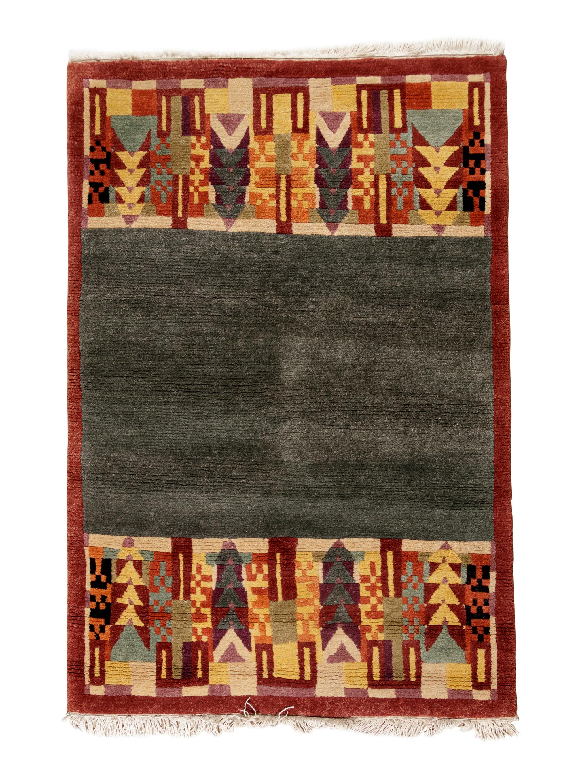 Arts and Crafts Style Rug