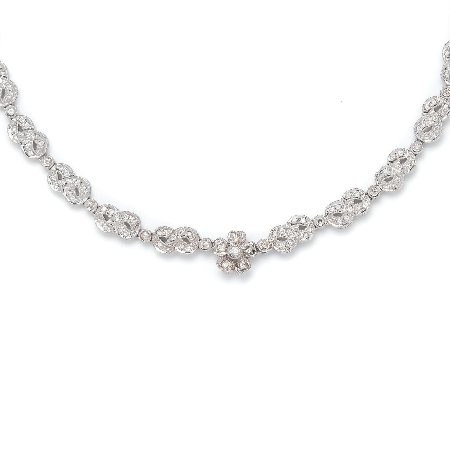 DIAMOND SET