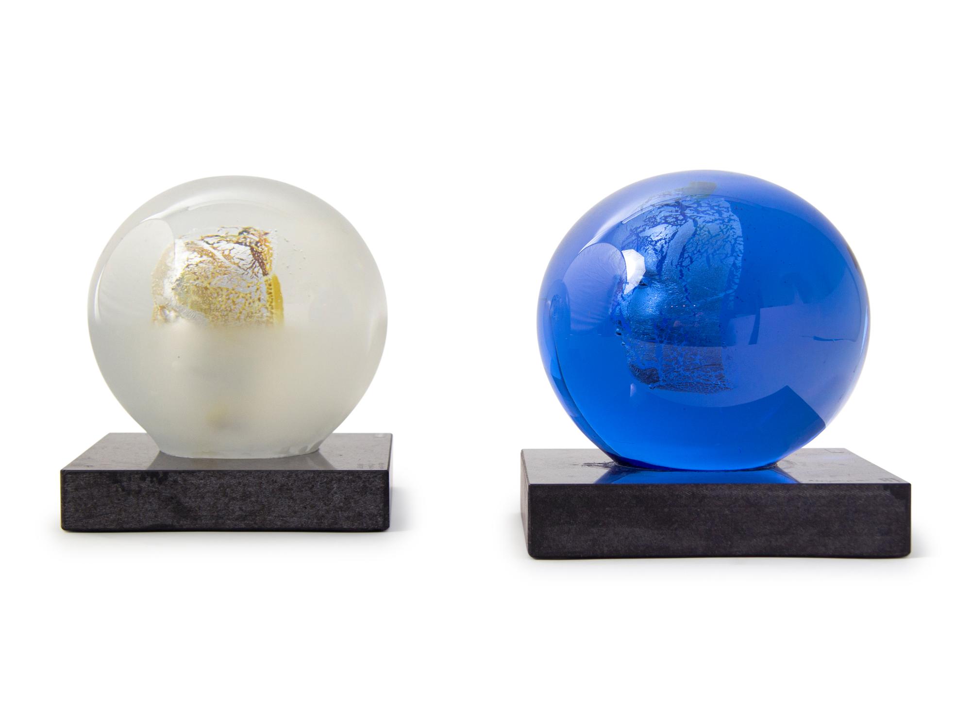 Two Heads in Spheres Kosta Boda, Sweden