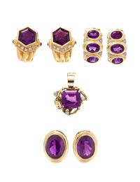 A Collection of Yellow Gold and Amethyst Jewelry, 26.20 dwts.