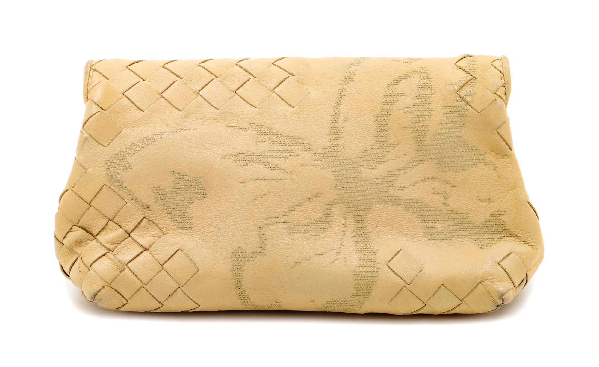 Bottega Veneta Tan Butterfly Intrecciato Clutch, 1980-2000s 6" L x 3.5" W x 3.5" H.