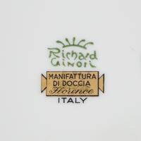 A Richard Ginori Italian Fruit Porcelain Dinner Service