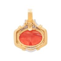 YELLOW GOLD, CORAL AND DIAMOND PENDANT