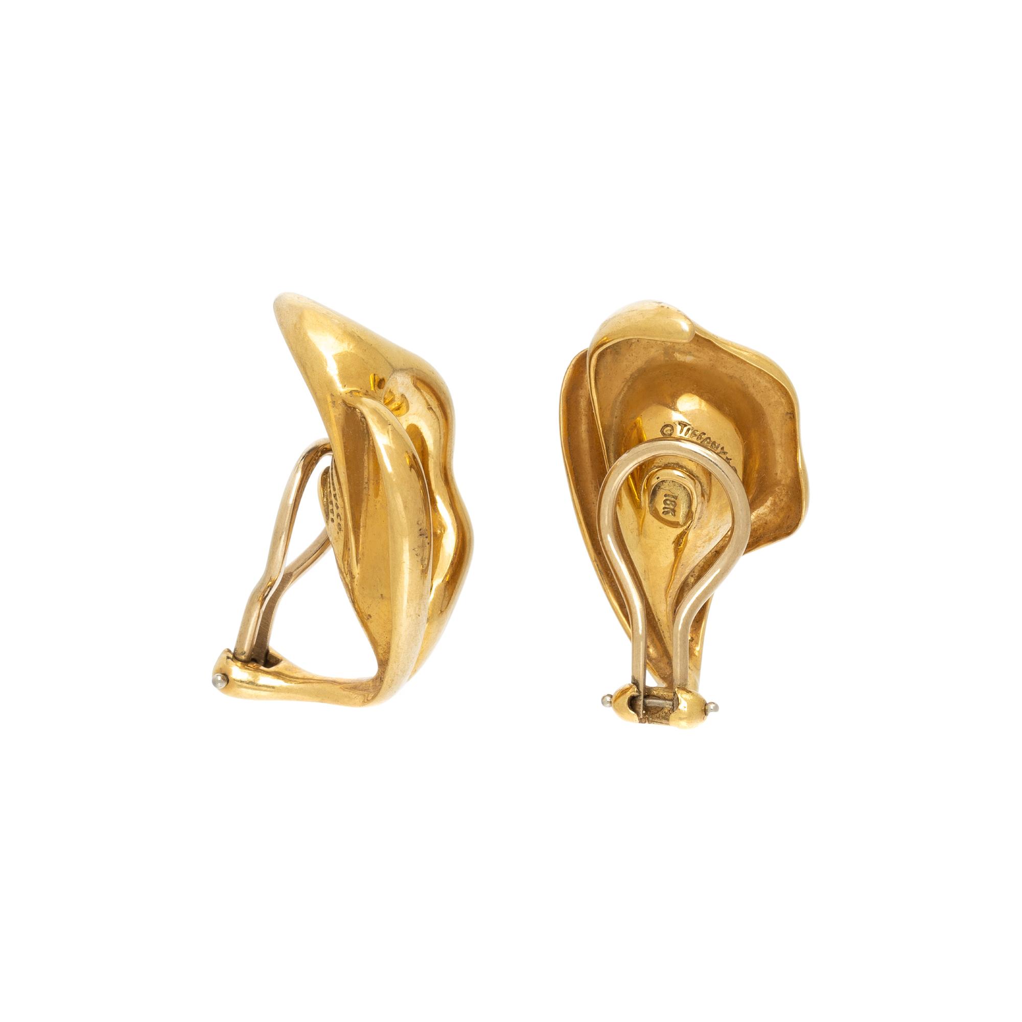 TIFFANY & CO., ELSA PERETTI, YELLOW GOLD 'CALLA LILY' EARRINGS