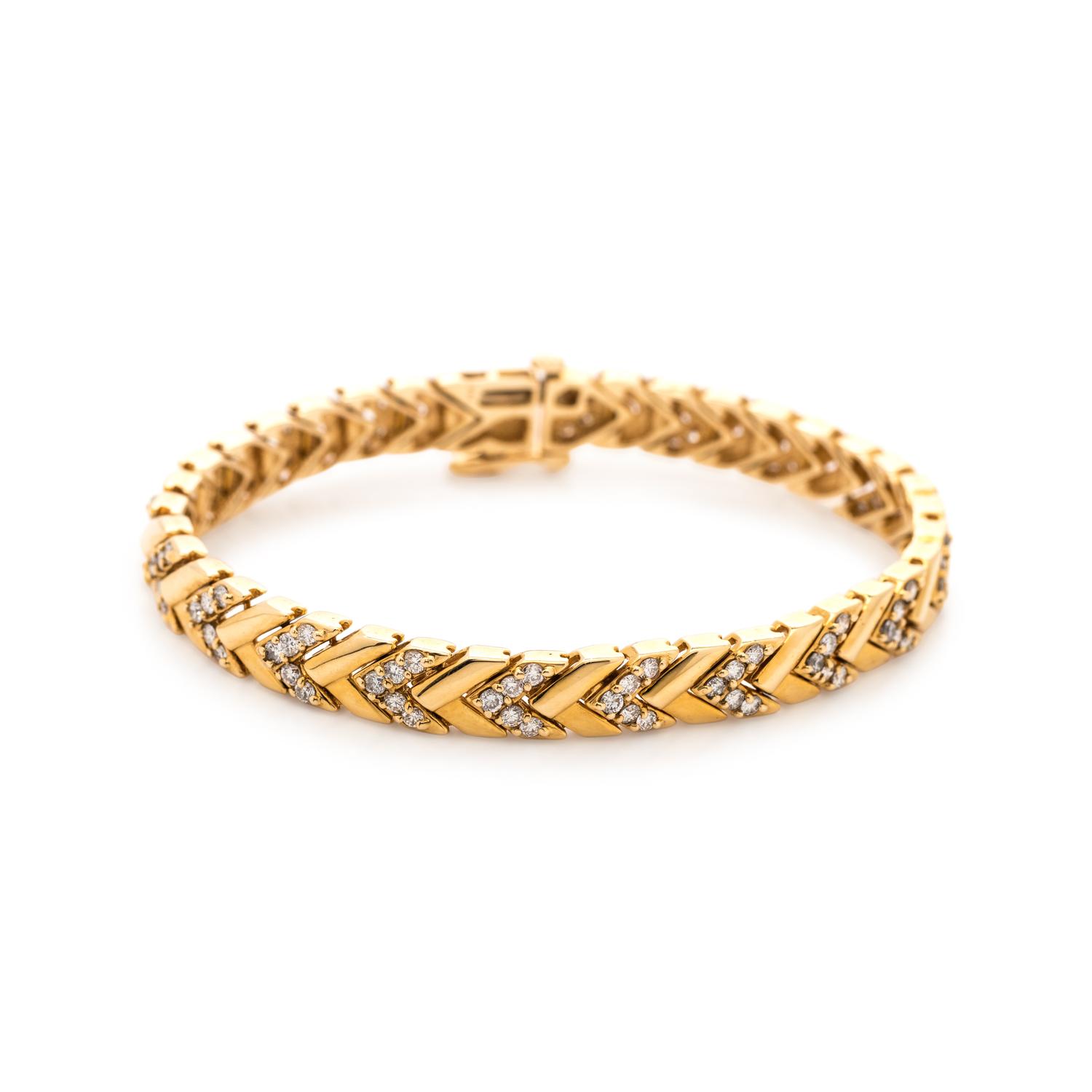 YELLOW GOLD AND DIAMOND BRACELET