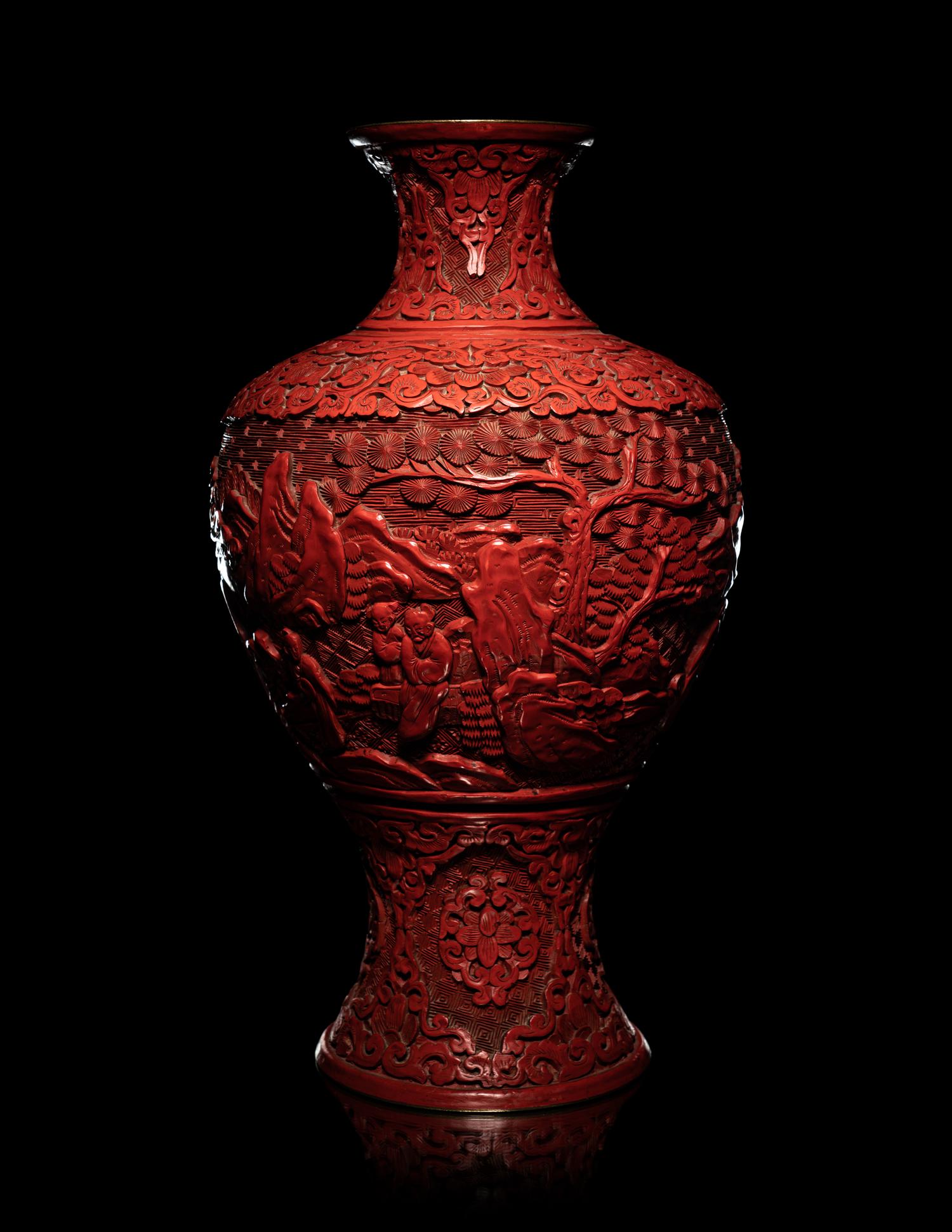 A Chinese Cinnabar Vase
