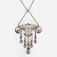 An Antique Diamond Necklace