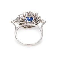 SAPPHIRE AND DIAMOND RING