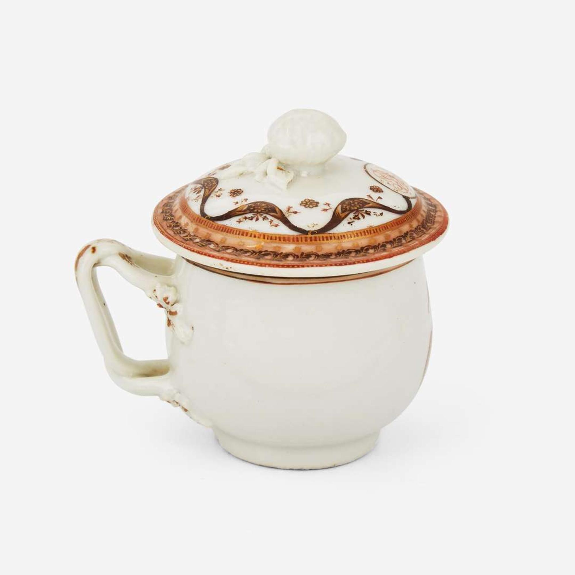 A rare Chinese Export porcelain "Washington Memorial" pot de creme circa 1800