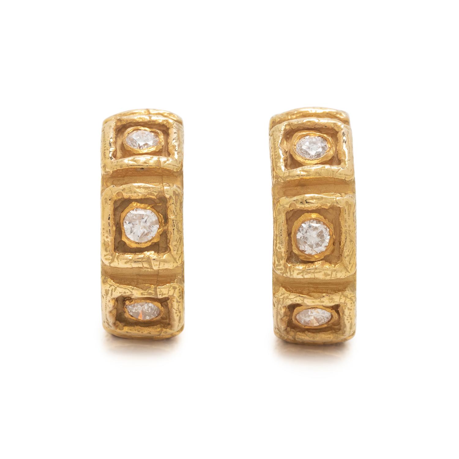 KATY BRISCOE, YELLOW GOLD AND DIAMOND EARCLIPS