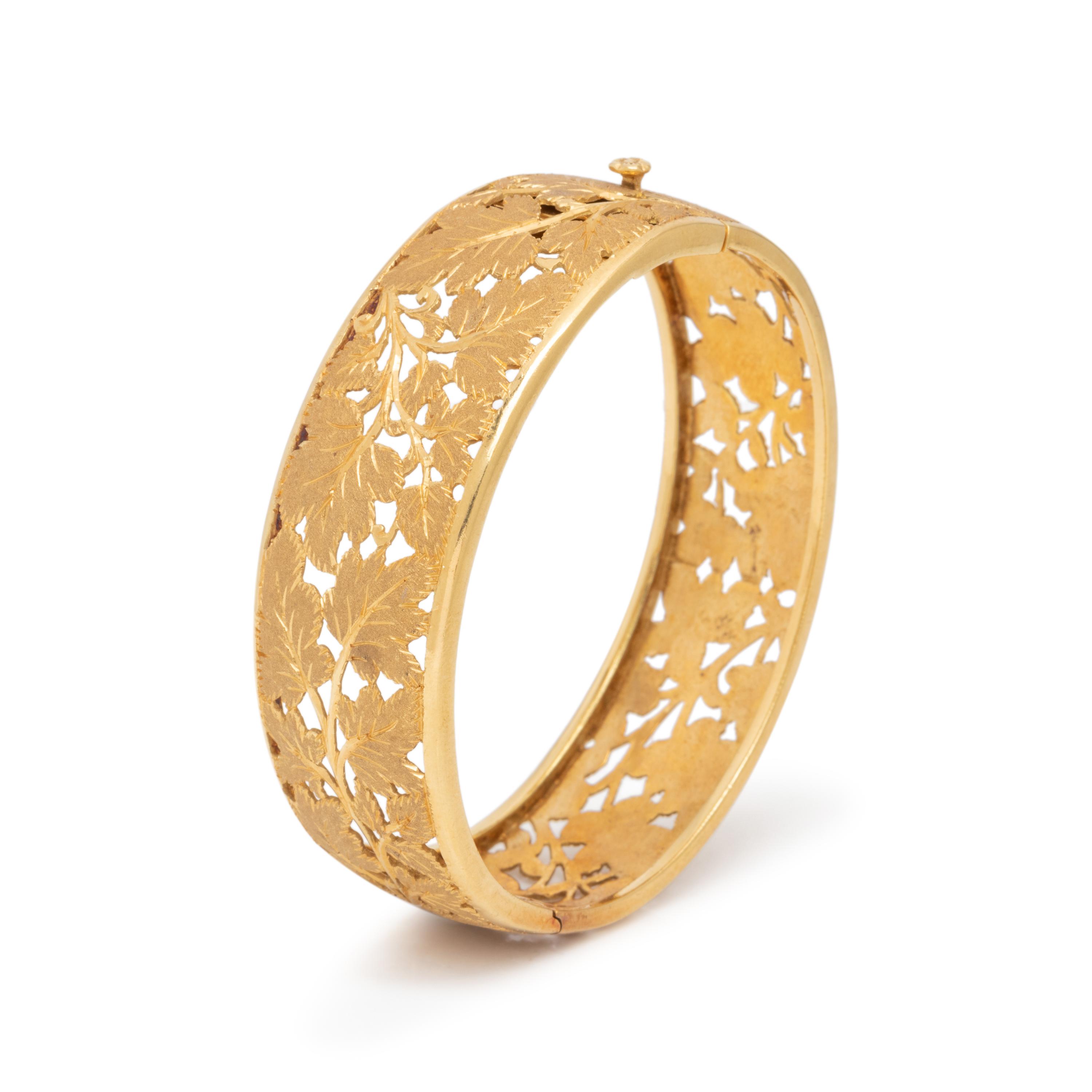 YELLOW GOLD LEAF BANGLE BRACELET