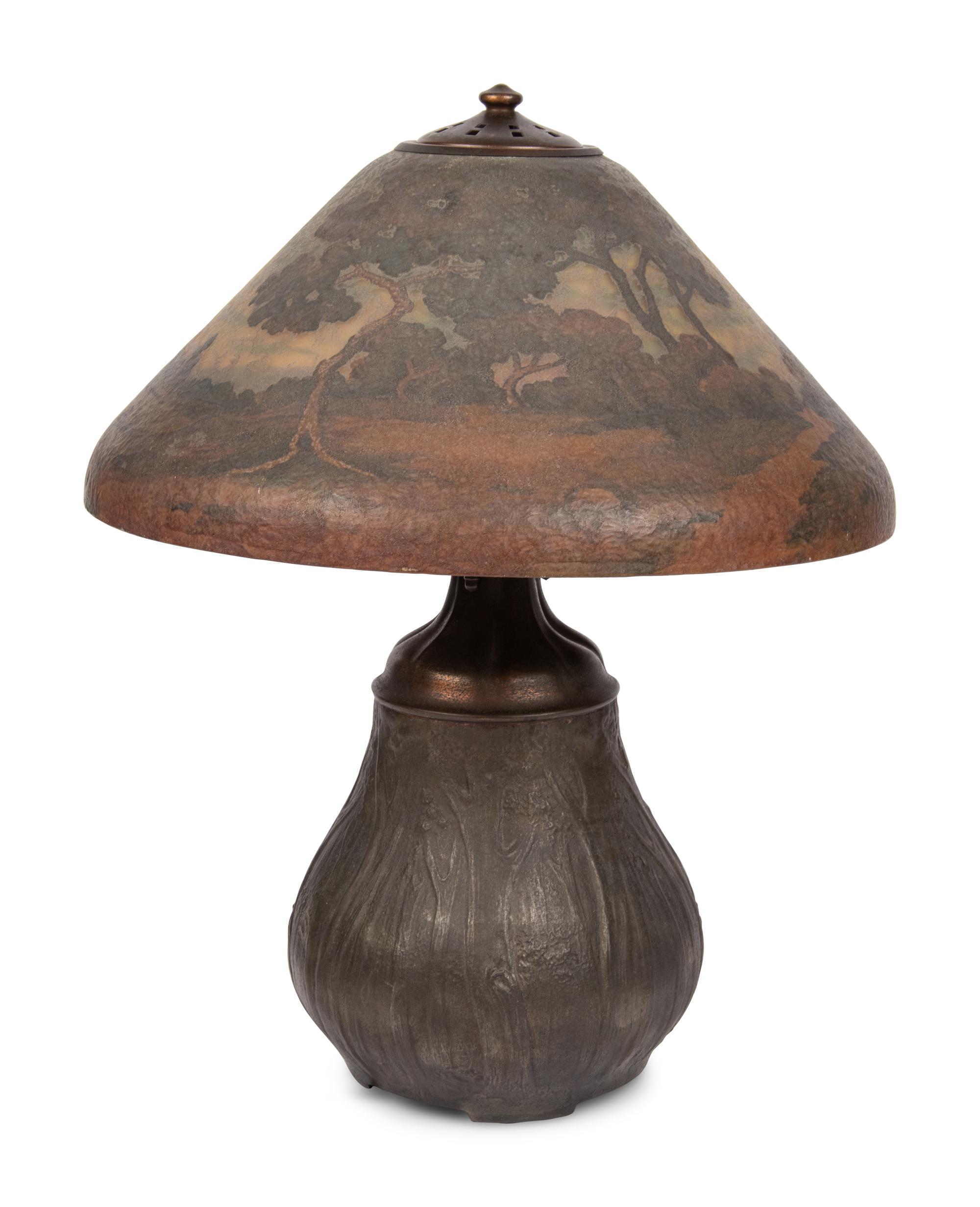 Table Lamp, shade no. 5889