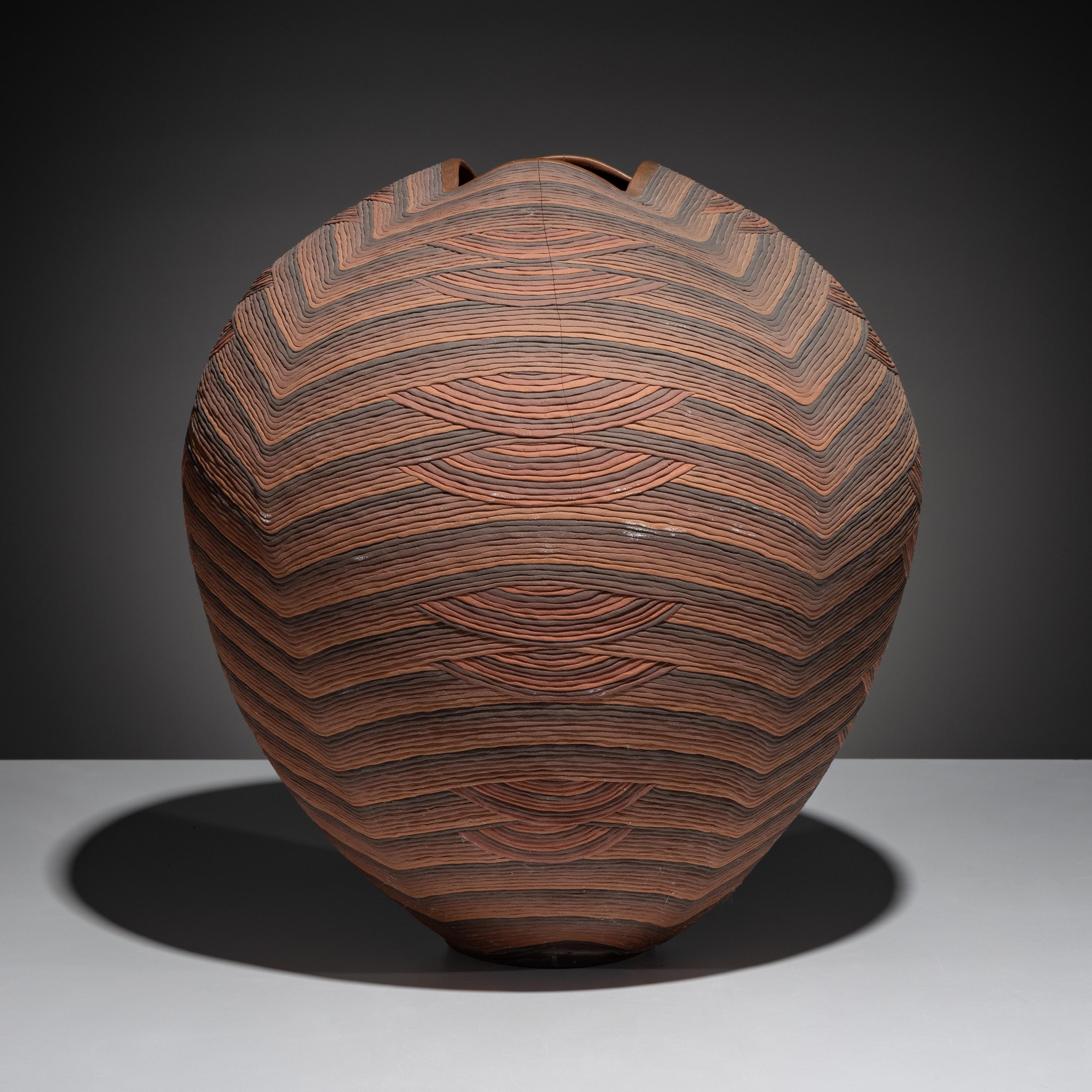 Corrugated Pottery Jar, Glory to God