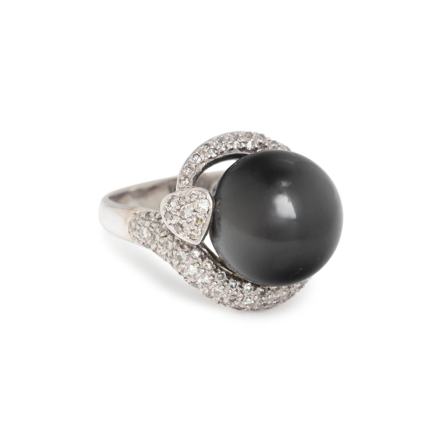 CULTURED TAHITIAN PEARL AND DIAMOND RING