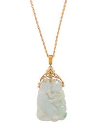 YELLOW GOLD AND CARVED JADE PENDANT/NECKLACE