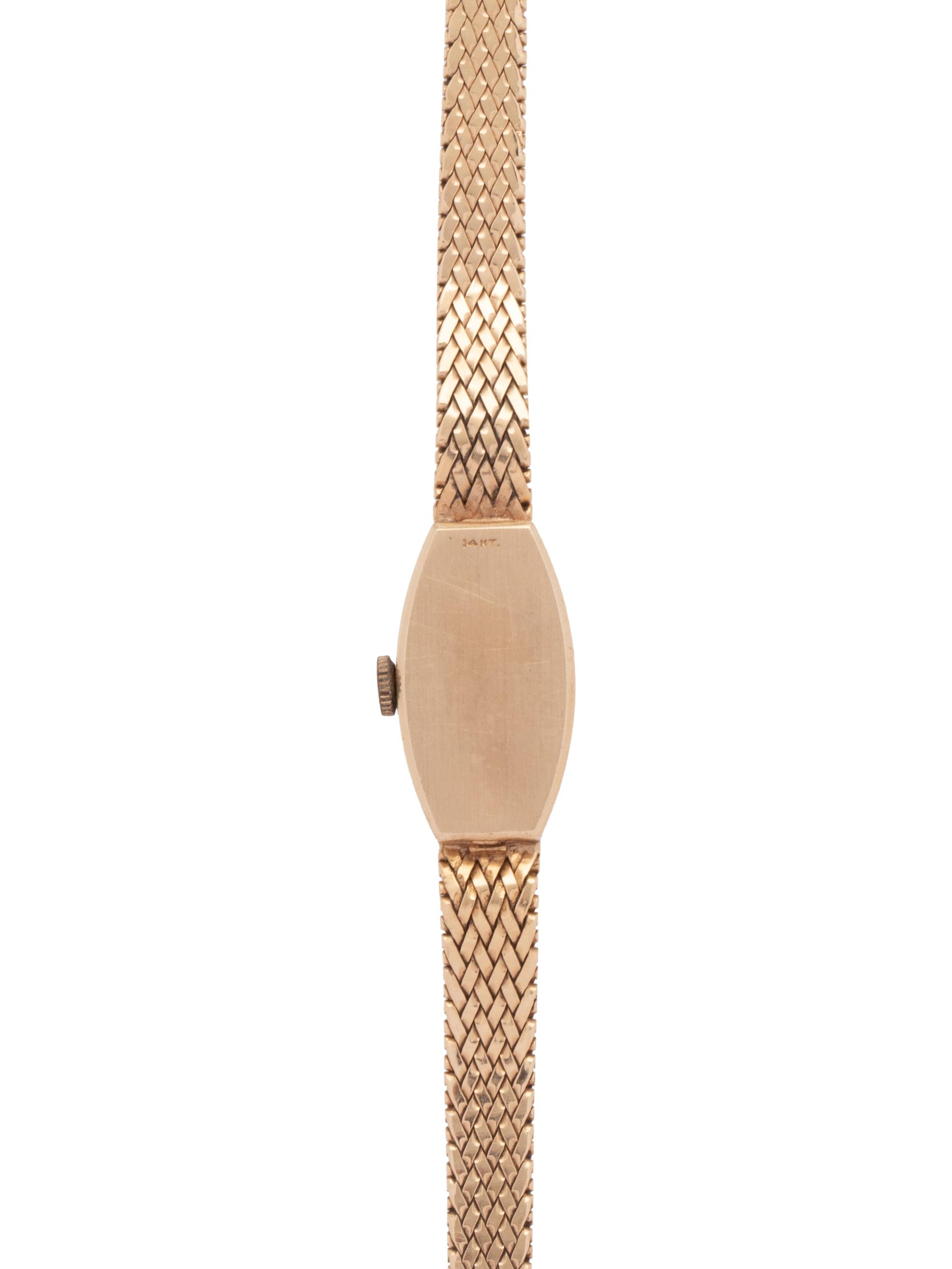 LeCOULTRE, 14K YELLOW GOLD WRISTWATCH