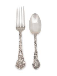 Versailles pattern, comprising: 8 lunch forks 22 teaspoons 30 items total.