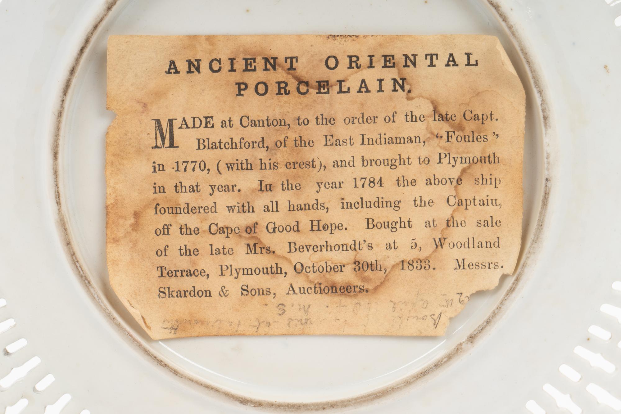 A Chinese Export Porcelain Reticulated Dish