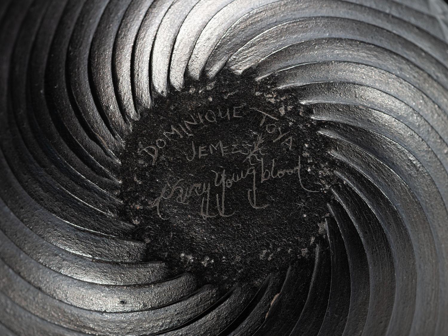 Micaceous Blackware Swirling Pottery Jar, Collaboration