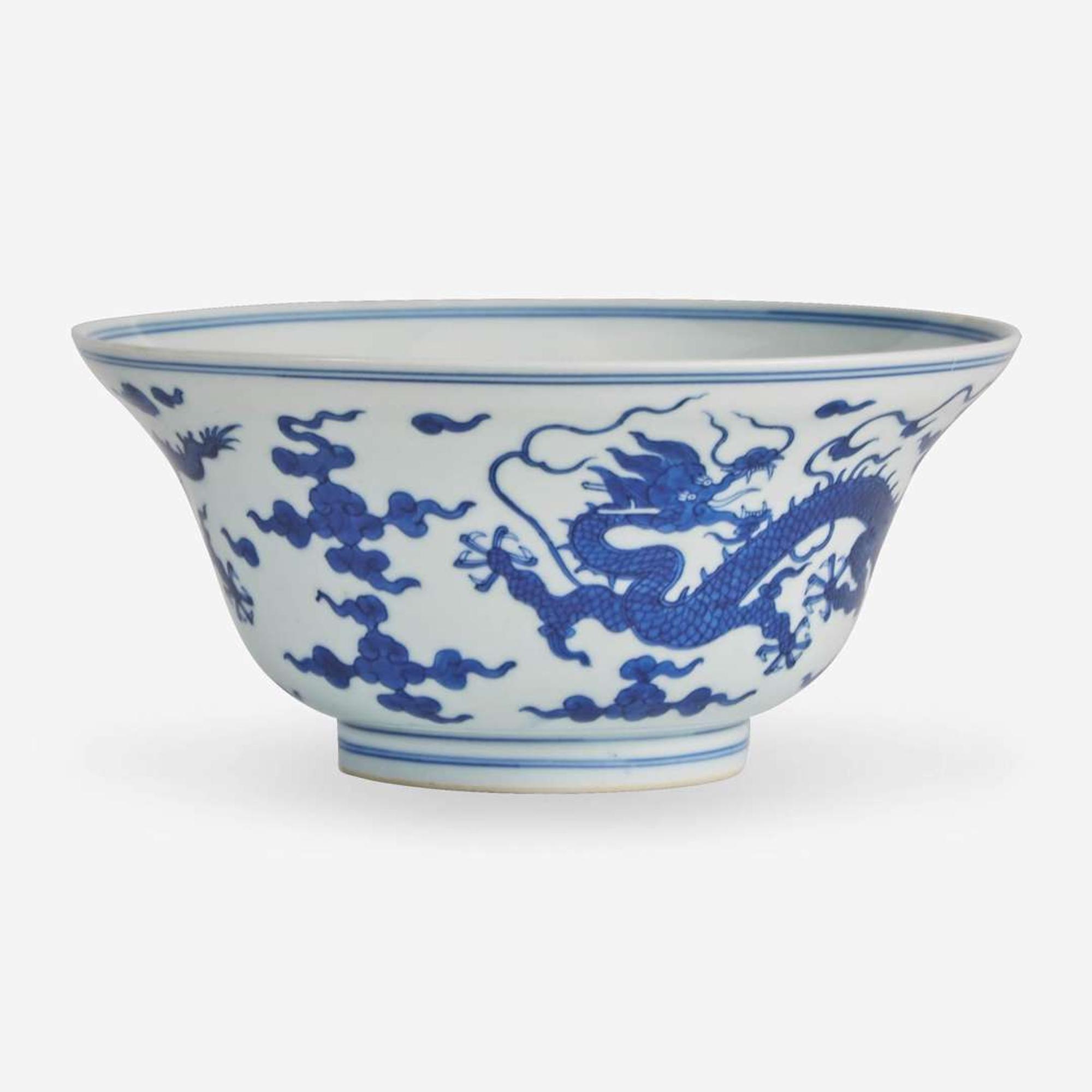 A Chinese blue and white porcelain "Dragons" ogee bowl 青花龙纹折腰盌 Qianlong six-character seal mark and of the period ????? ? ??