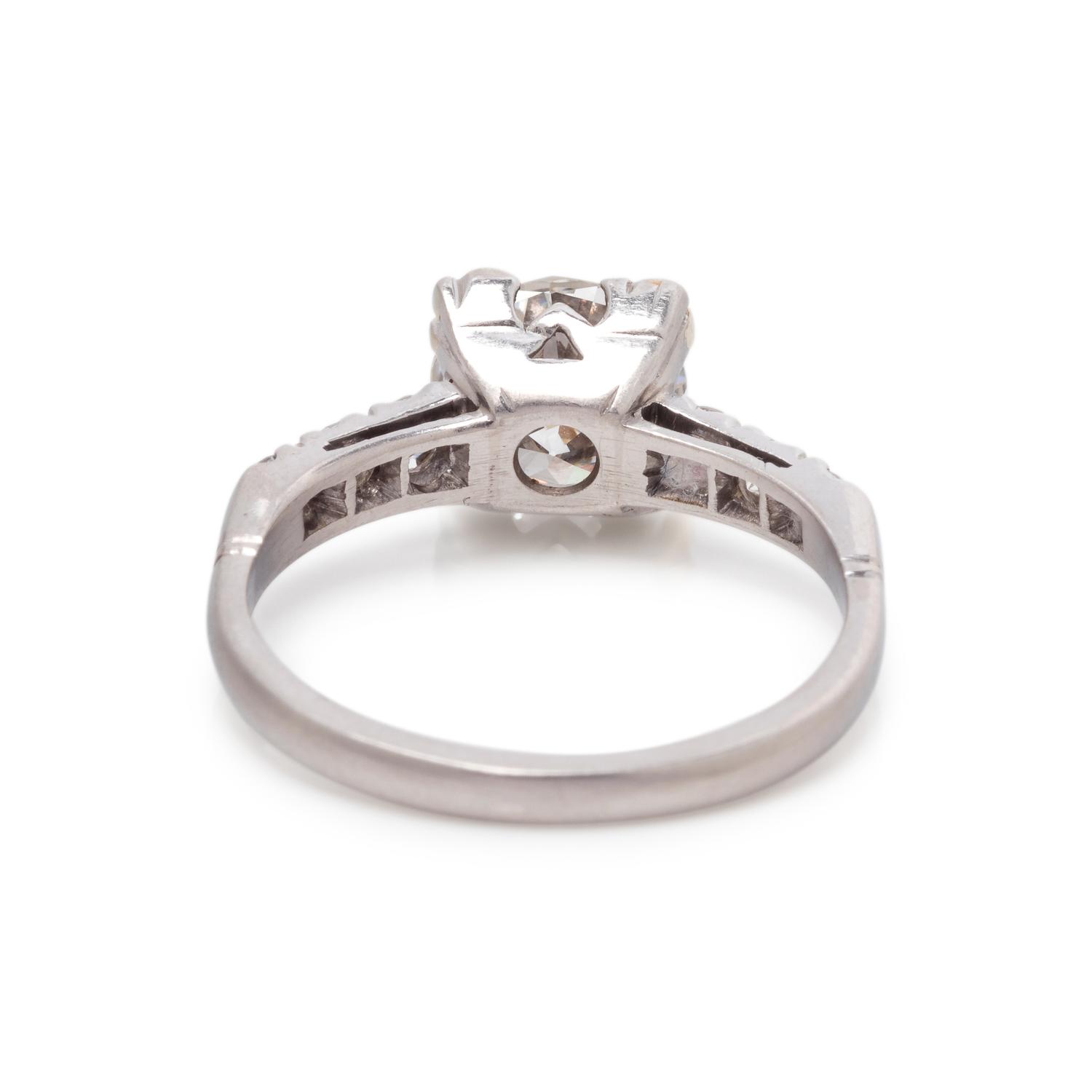ANTIQUE, DIAMOND RING