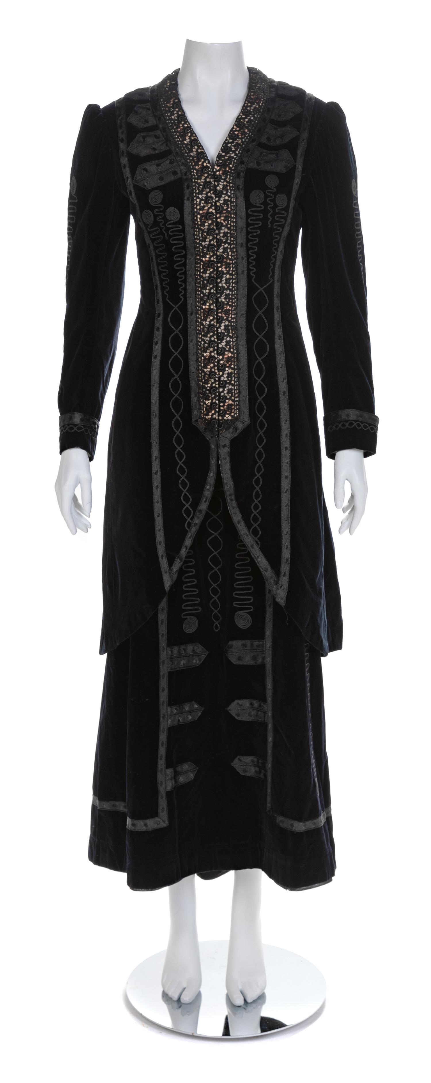 Day Suit in Midnight Blue Velvet, 1910s