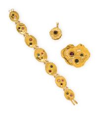YELLOW GOLD AND MULTICOLORED TOURMALINE JEWELRY SUITE
