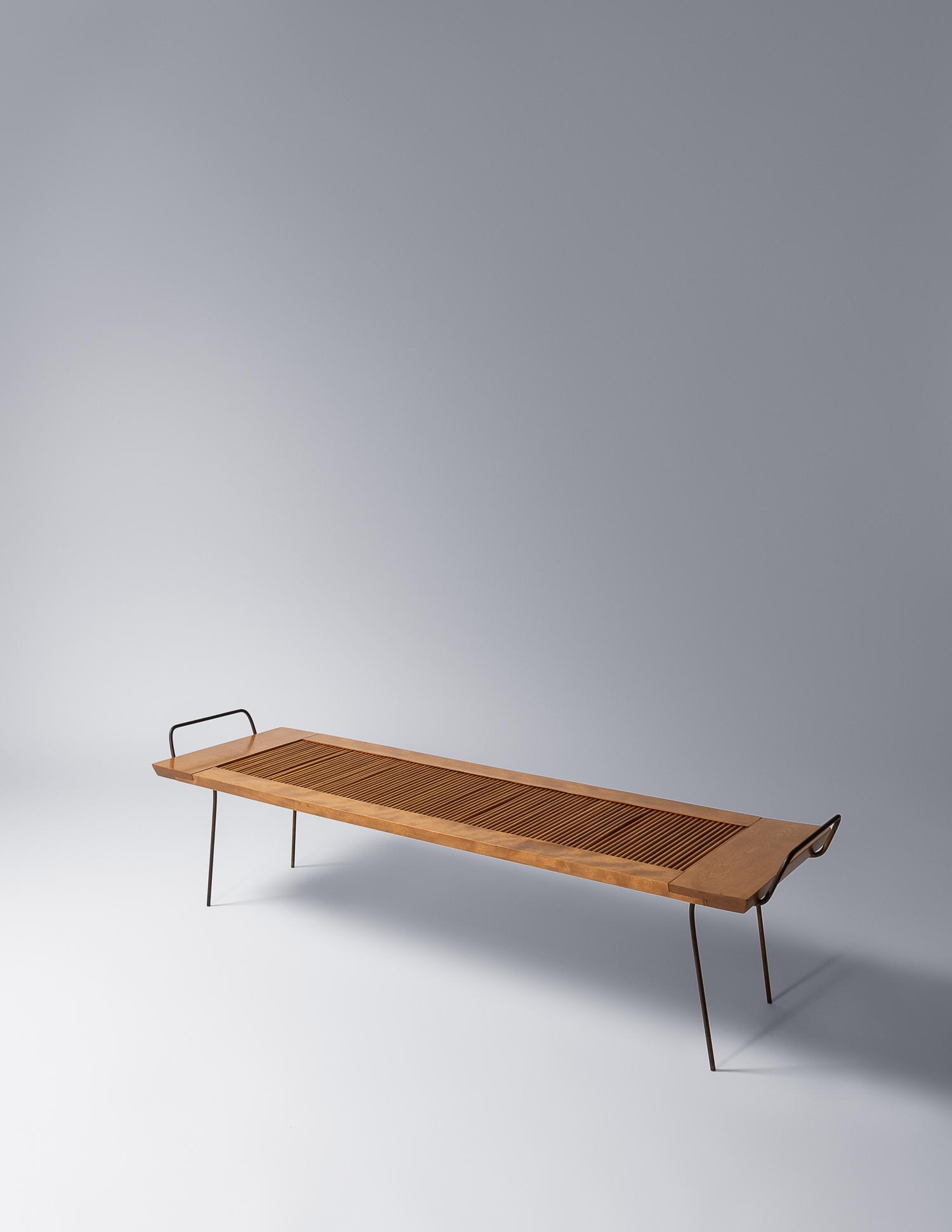 Dowl Slat Bench