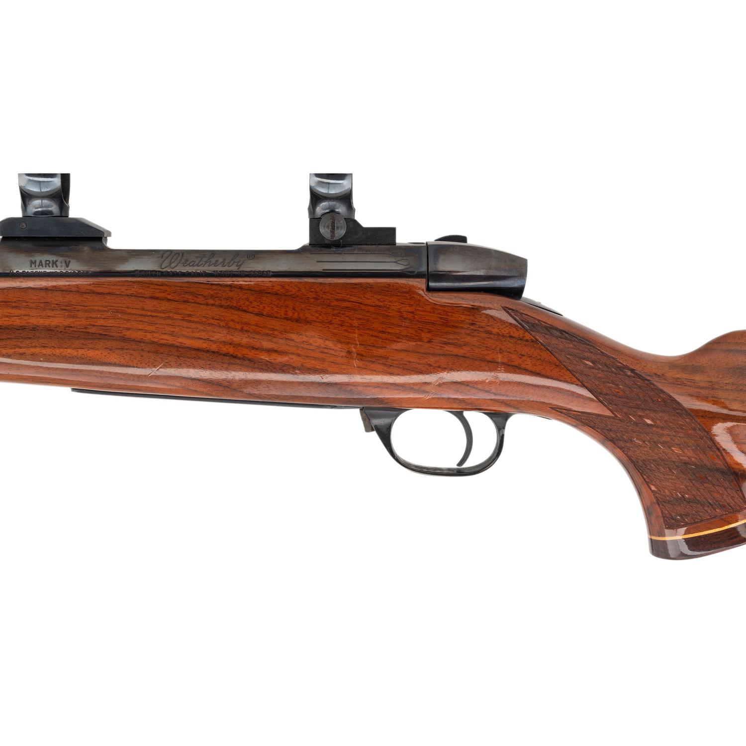 * Weatherby Mark V Deluxe Rifle