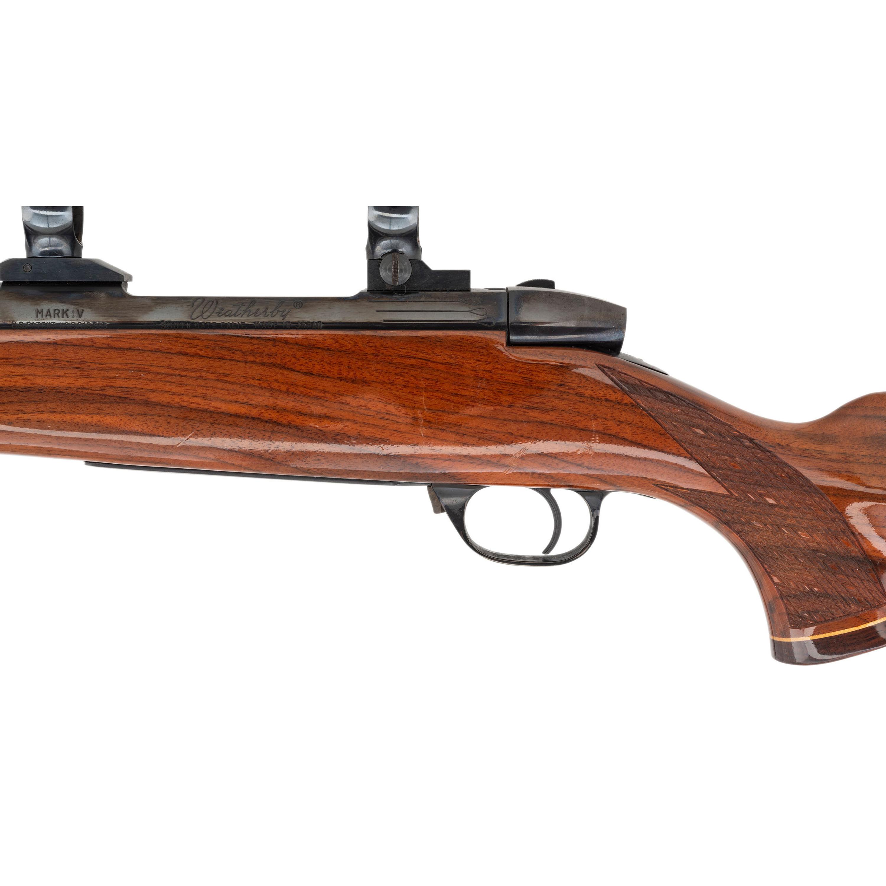 * Weatherby Mark V Deluxe Rifle