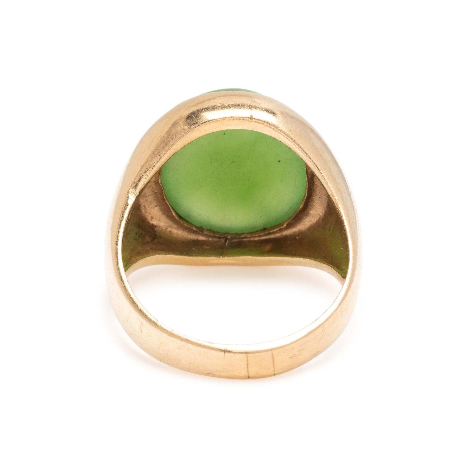 YELLOW GOLD AND NEPHRITE RING