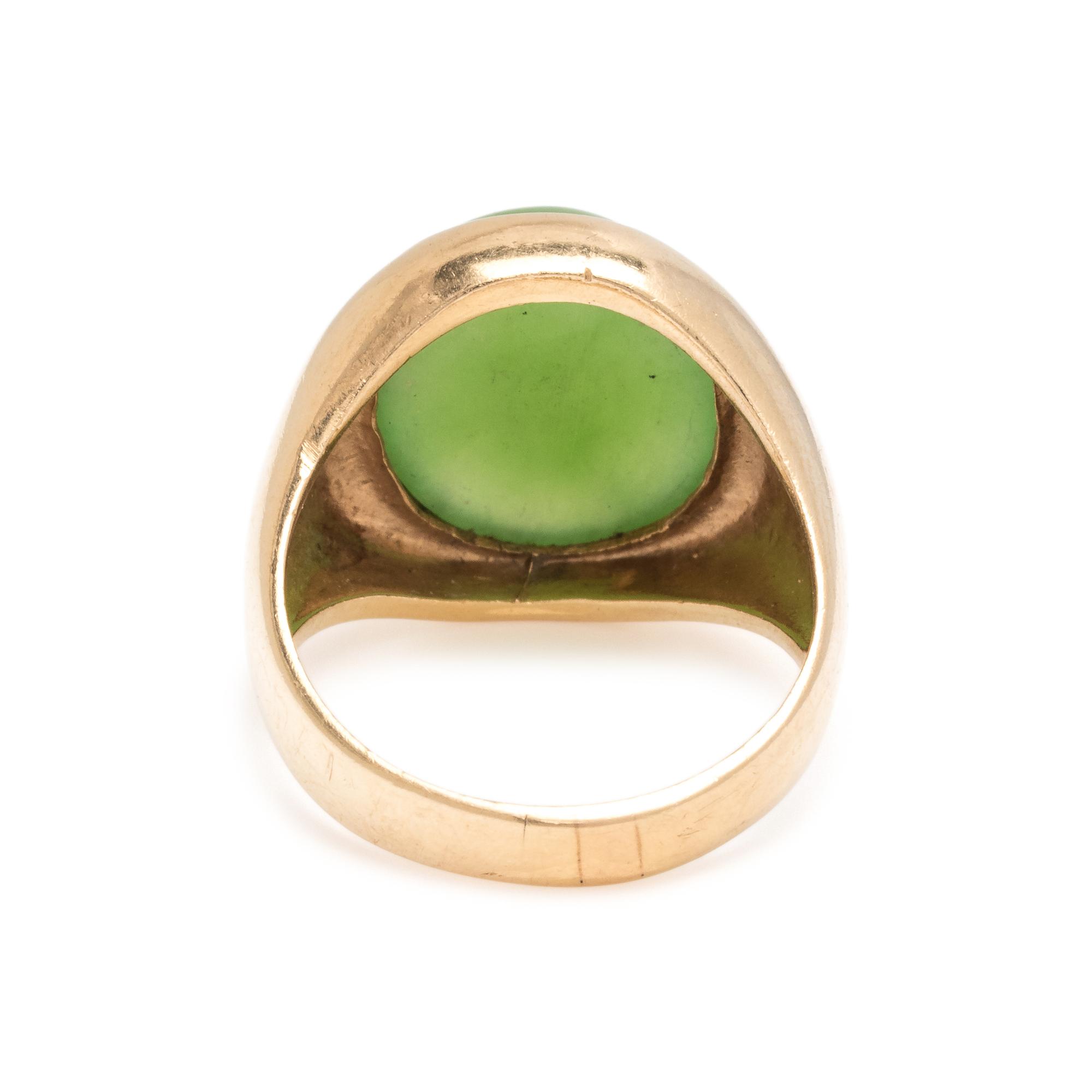 YELLOW GOLD AND NEPHRITE RING