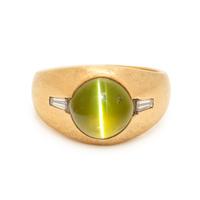 CAT'S EYE CHRYSOBERYL AND DIAMOND RING