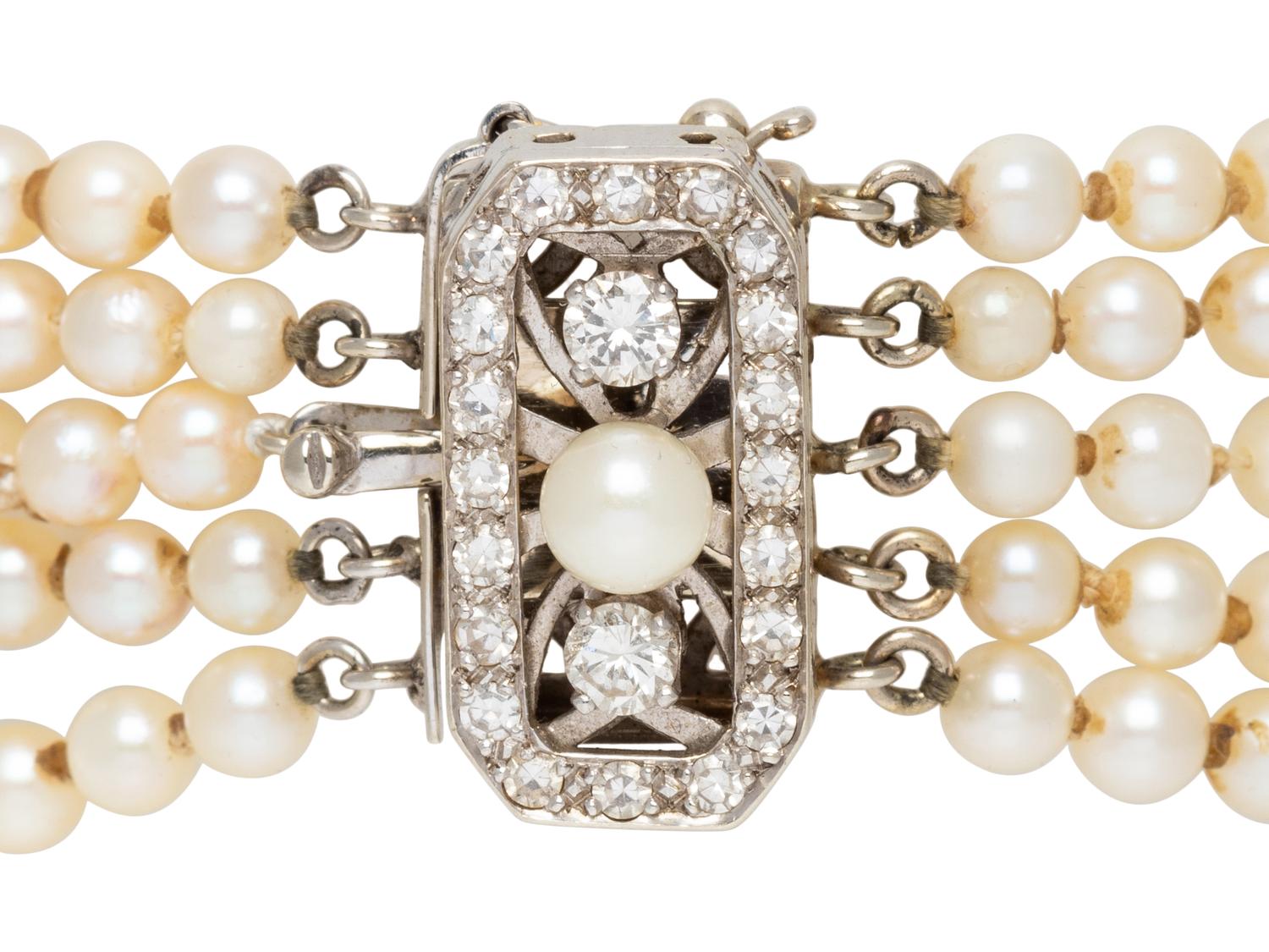 CULTURED PEARL AND DIAMOND BRACELET