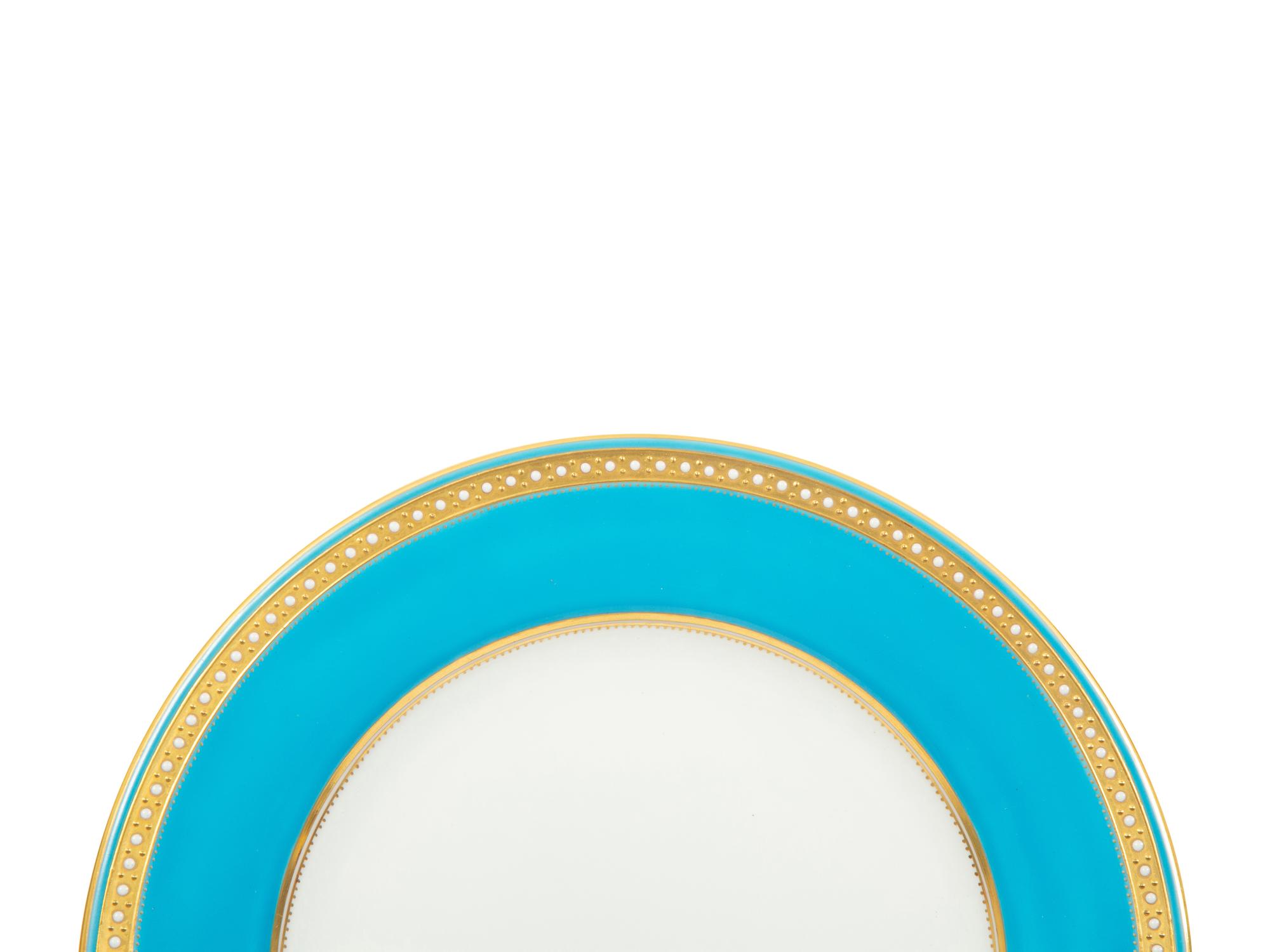 Twelve Copeland Spode Porcelain Dinner Plates