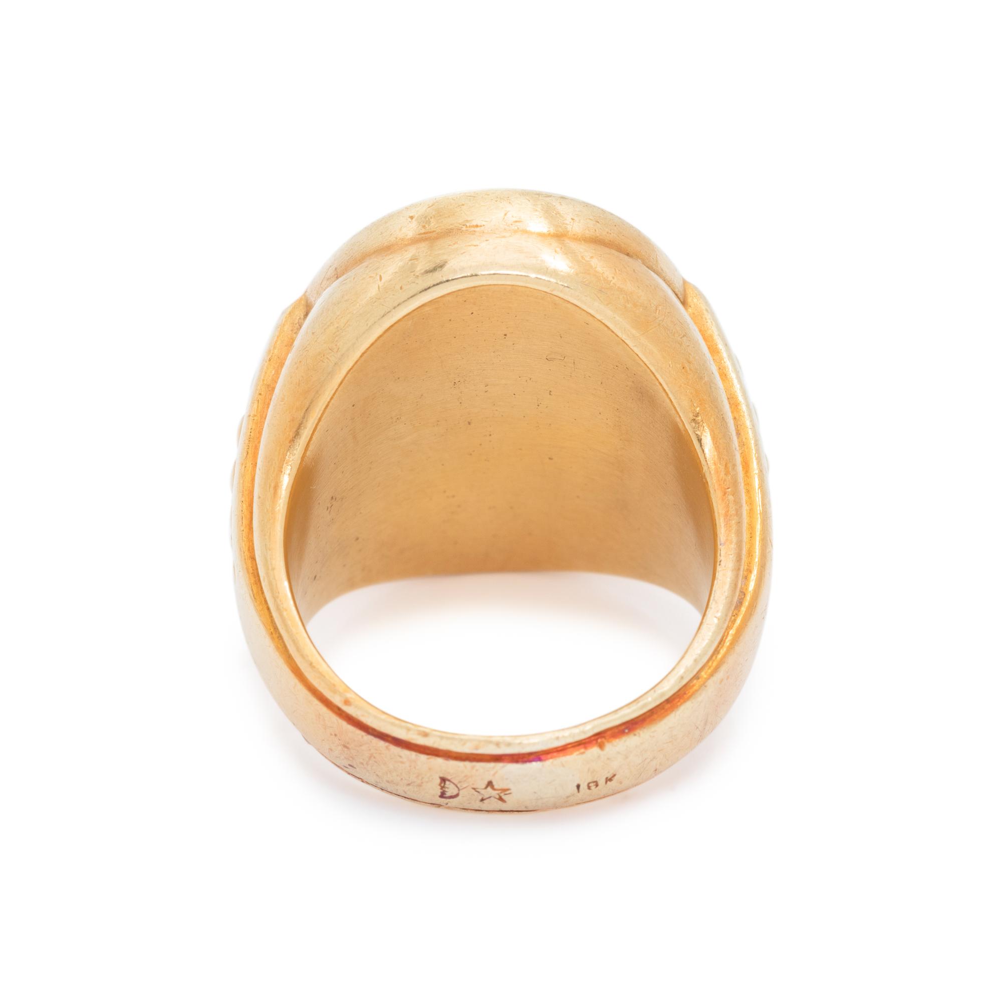 KIESELSTEIN-CORD, YELLOW GOLD AND HARDSTONE INTAGLIO RING