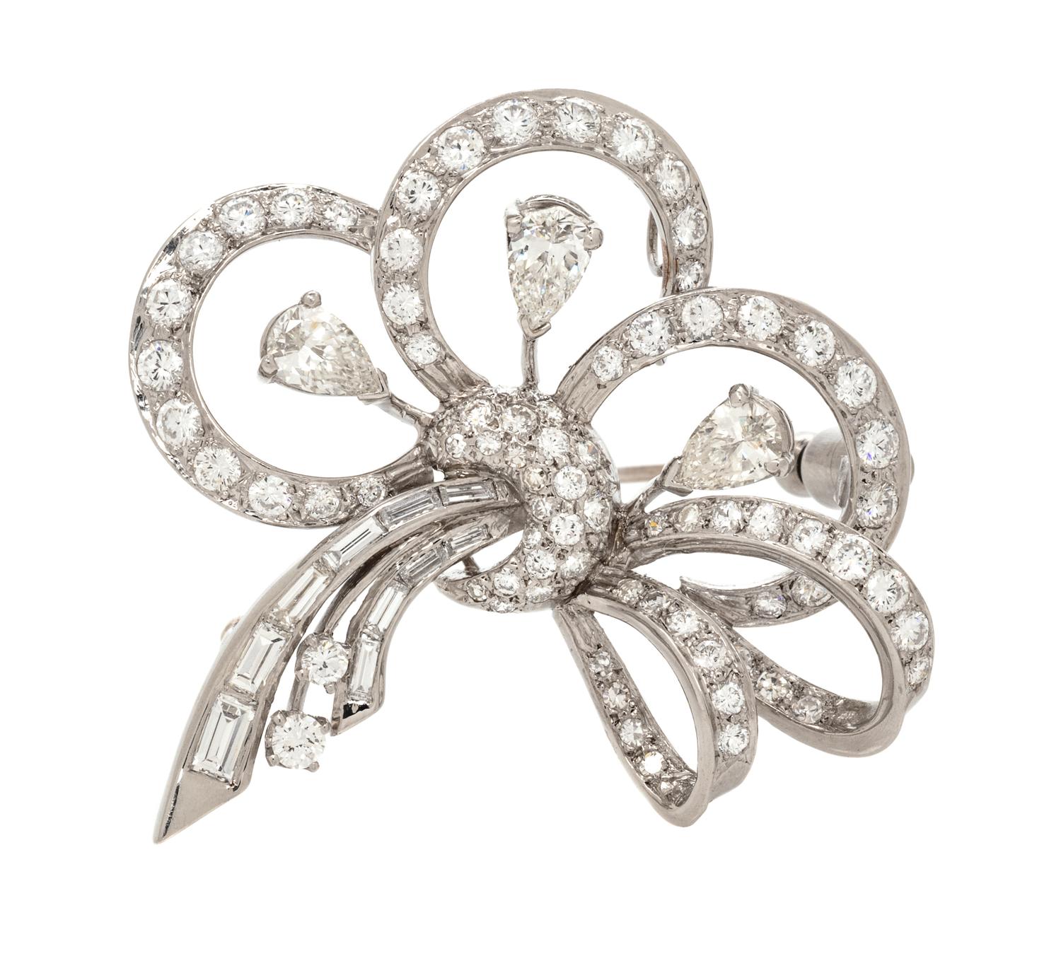 A Platinum and Diamond Pendant/Brooch,