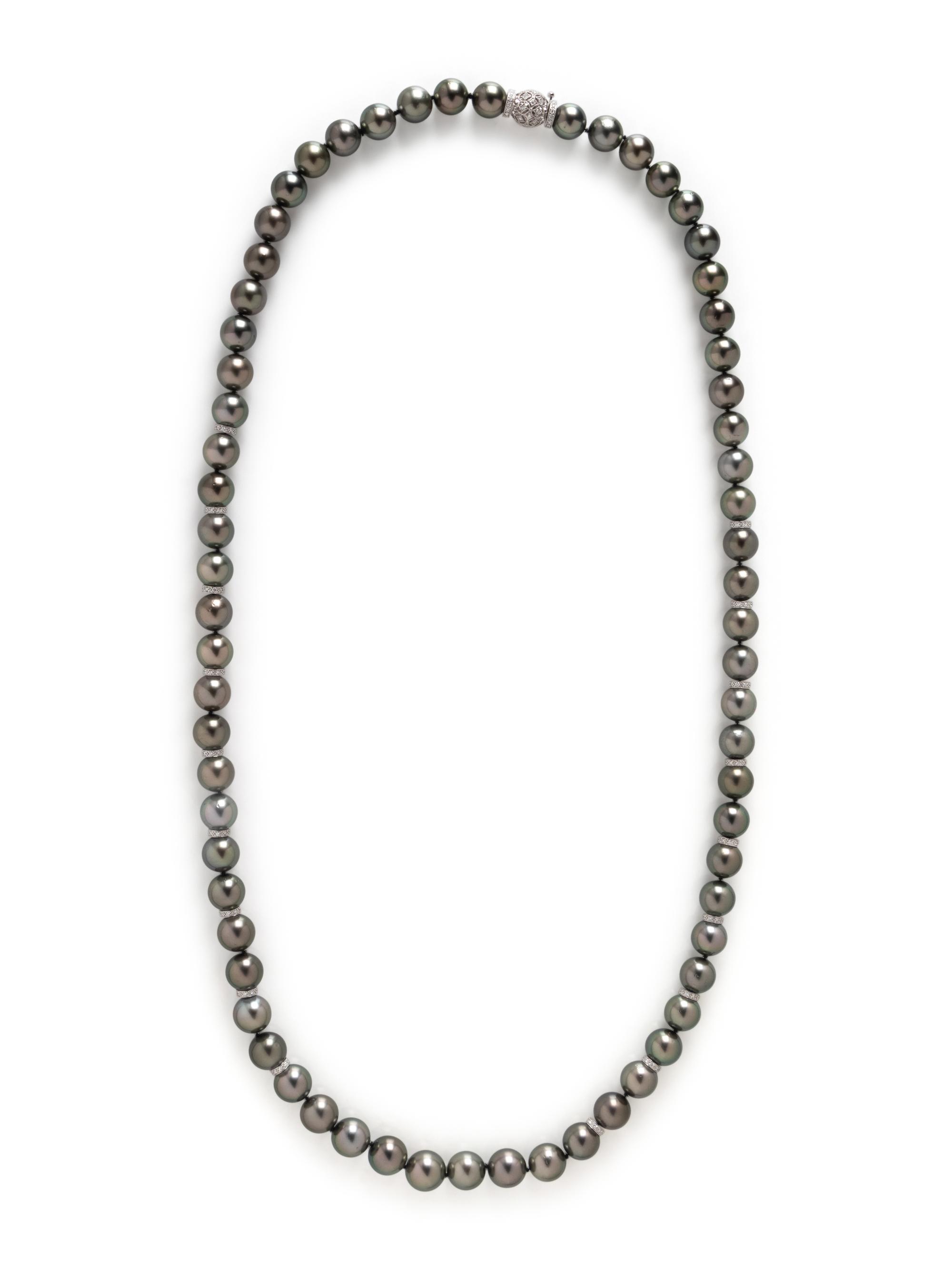 TAHITIAN CULTURED PEARL AND DIAMOND NECKLACE