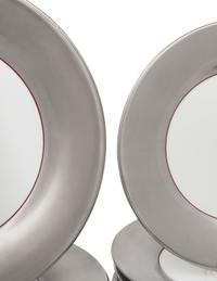 A Hering Berlin Polite Platinum Porcelain Dinner Service