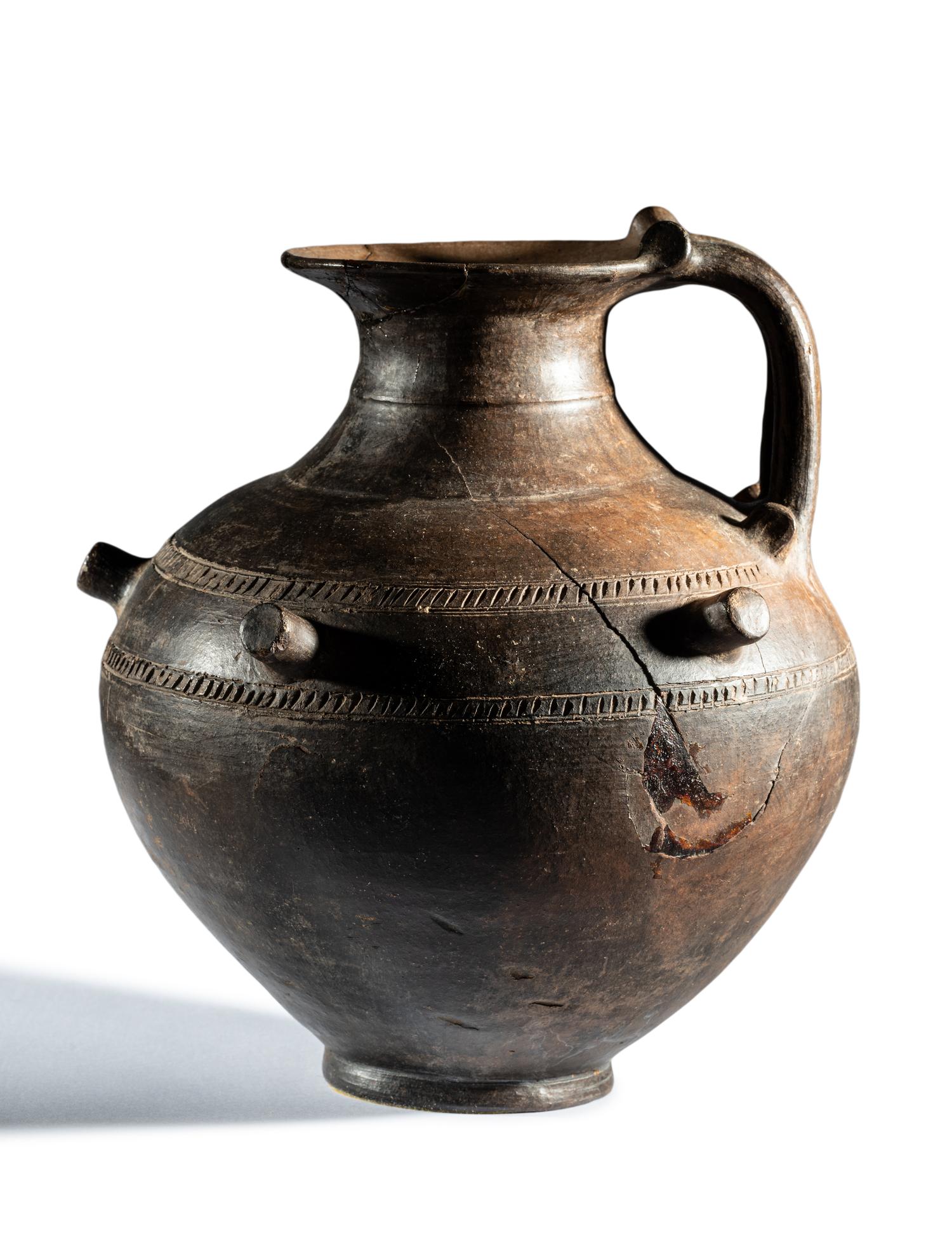 A Villanovan Pottery Vessel