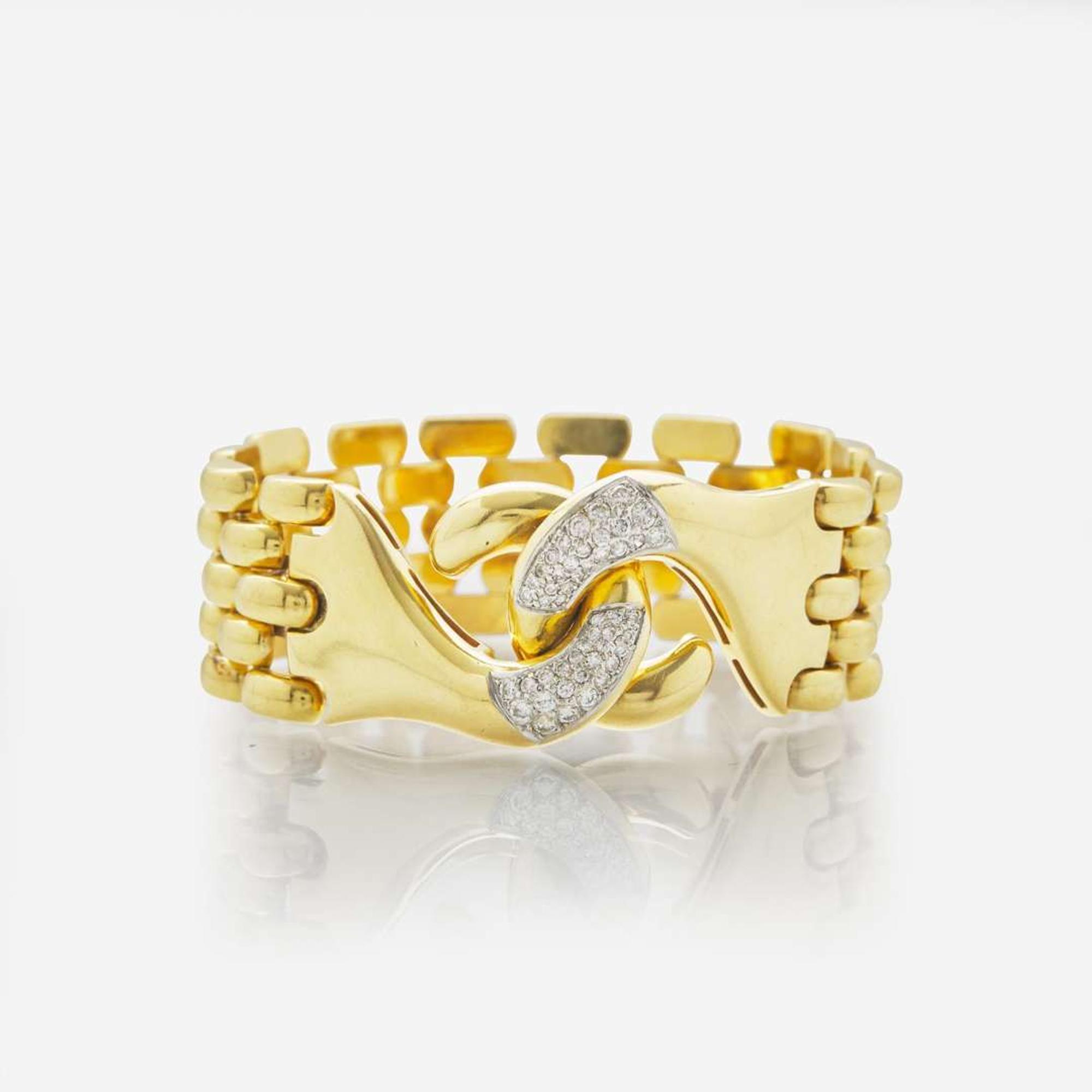 An 18K Yellow Gold and Diamond Bracelet